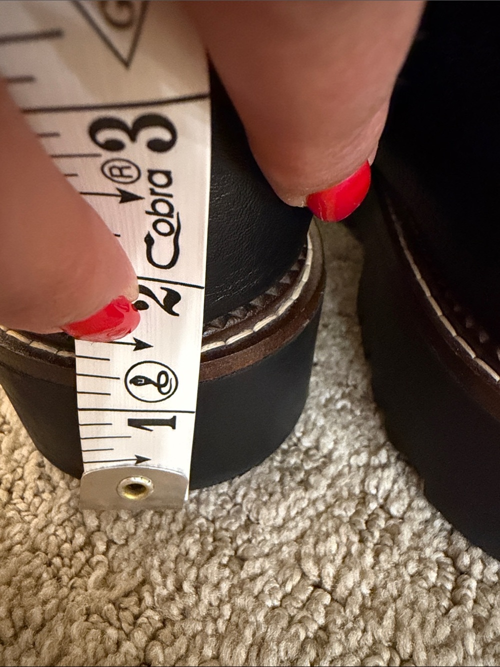 Nordstrom Black Water Resistant Leather Booties Zip Up 8.5- Lug Rubber Sole - Picture 9 of 9